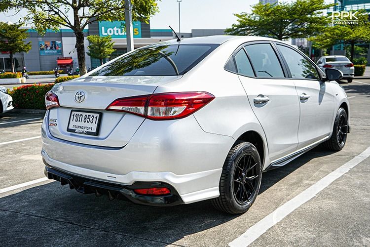 Toyota Yaris ATIV 2020 1.2 Entry Sedan เบนซิน ไม่ติดแก๊ส เกียร์อัตโนมัติ เทา รูปที่ 4