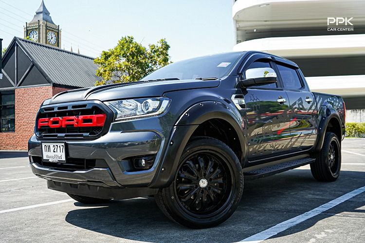 รถ Ford Ranger 2.2 Hi-Rider XLT สี เทา