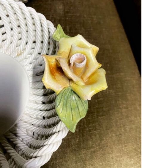 แจกันและตะกร้าสานเซรามิคของอิตาลี รูปที่ 10