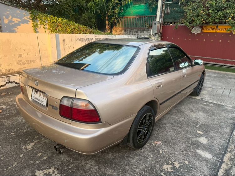 Honda Accord 1996 2.2 VTi EX Sedan เบนซิน LPG เกียร์อัตโนมัติ น้ำตาล รูปที่ 4
