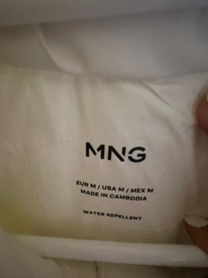 ใหม่ เสื้อแจ็ตเก็ตกันหนาว MNG แท้ สีขาว  รูปที่ 7
