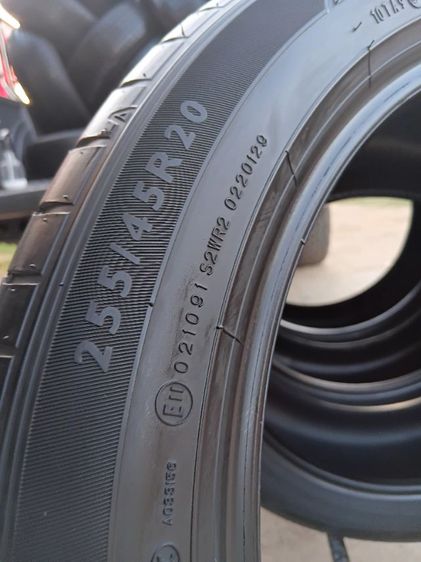 ยางชุด ดันลอป 255-45-20 ปี5023 สภาพสวย รูปที่ 2