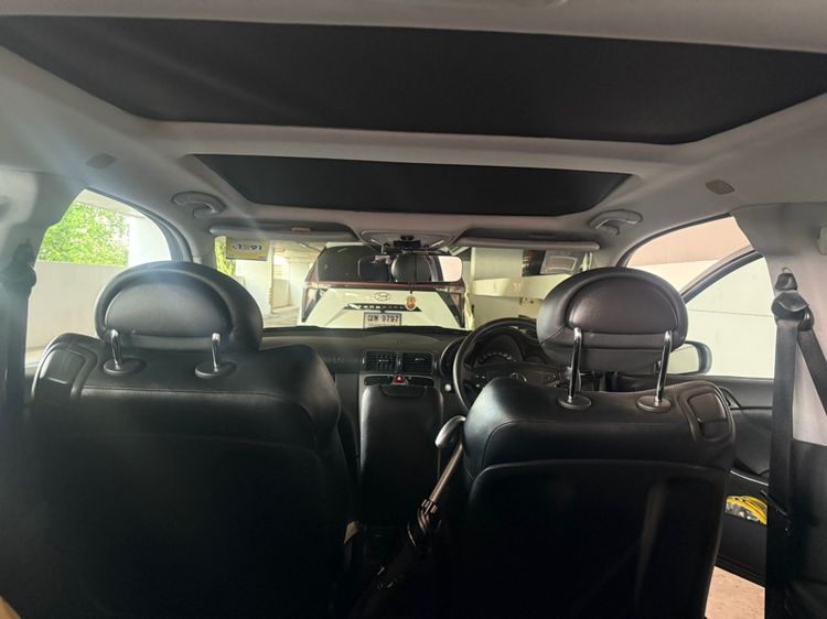 Mercedes-Benz C-Class 2002 C200 Sedan เบนซิน ไม่ติดแก๊ส เกียร์อัตโนมัติ บรอนซ์เงิน รูปที่ 3