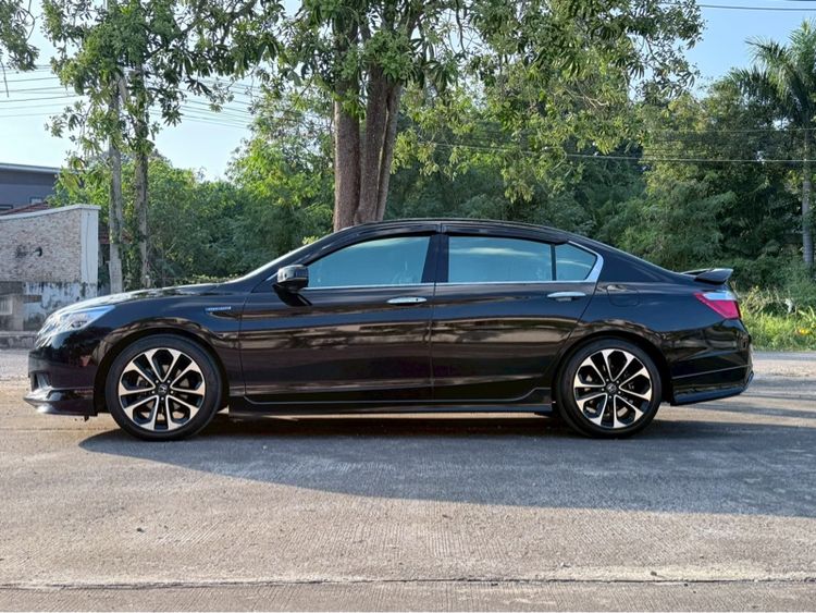Honda Accord 2014 2.0 Hybrid Tech Sedan ไฮบริด ไม่ติดแก๊ส เกียร์อัตโนมัติ ดำ รูปที่ 3