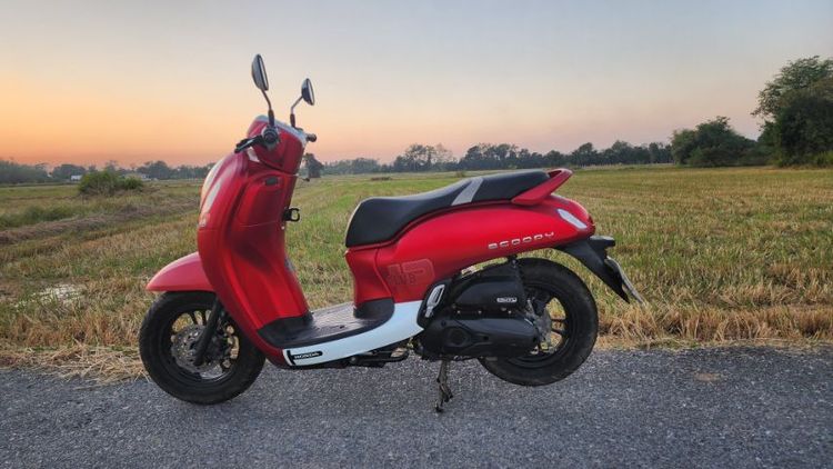 Scoopy i รูปที่ 2