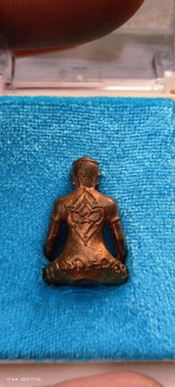 พ่อหุ่นพยนต์ ไหว้ครู68 เนื้อสัมฤทธิ์ หลวงพ่อวิชัยวัดหัวเด่น จ.ชัยนาท รูปที่ 3