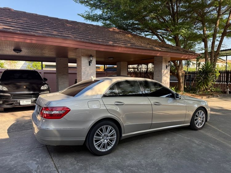 Mercedes-Benz E-Class 2015 E250 CDI Sedan ดีเซล เกียร์อัตโนมัติ น้ำตาล รูปที่ 2