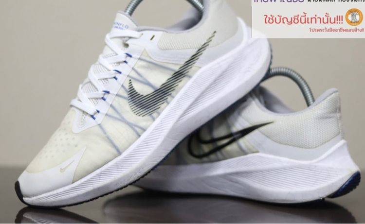 รองเท้า NIKE แท้ 💯 เบอร์ UK 6.5 EUR 40.5 cm 25.5 คนเท้า 25-26 cm ใส่ได้ครับ สภาพดีมาก เบามาก พื้นเต็ม ทรงสวยครับ น่าสะสมครับ