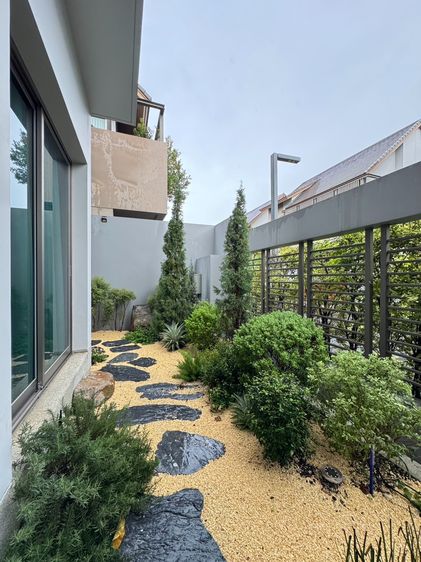 มีบางส่วน ขายบ้านเดี่ยว 2 ชั้น Private Nirvana Residence North พร้อมอยู่ ใกล้ Central EastVille รูปที่ 2