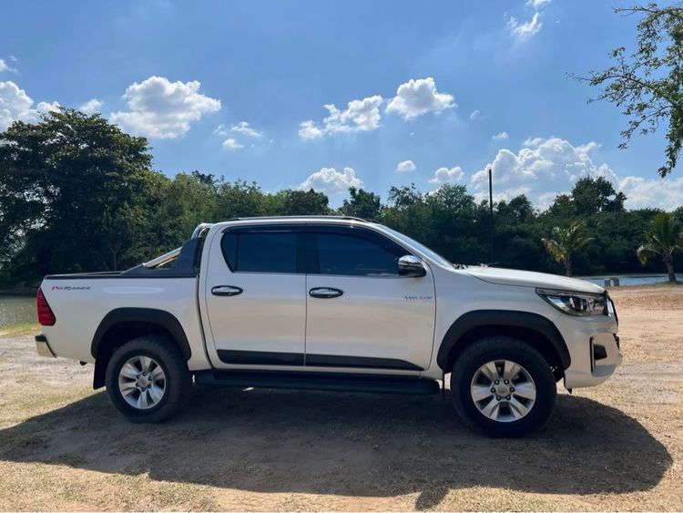 Toyota Hilux Revo 2018 2.4 G Prerunner Pickup ดีเซล ไม่ติดแก๊ส เกียร์ธรรมดา ขาว รูปที่ 3