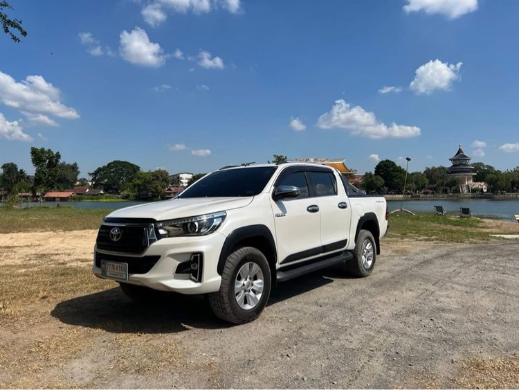 Toyota Hilux Revo 2018 2.4 G Prerunner Pickup ดีเซล ไม่ติดแก๊ส เกียร์ธรรมดา ขาว รูปที่ 2