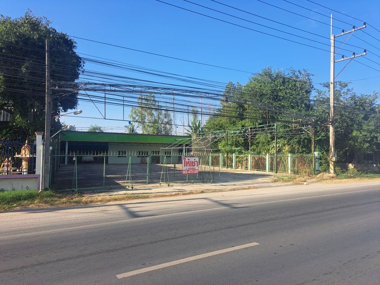 ให้เช่าอาคาร ติดถนนใหญ่ แสงชูโต ถมแล้ว เนื้อที่ 2 งาน เทศบาลท่ามะกา 082-473-1205 รูปที่ 2