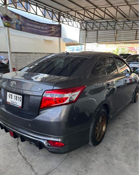 Toyota Vios 2013 1.5 E Sedan เบนซิน ไม่ติดแก๊ส เกียร์อัตโนมัติ เทา รูปที่ 4