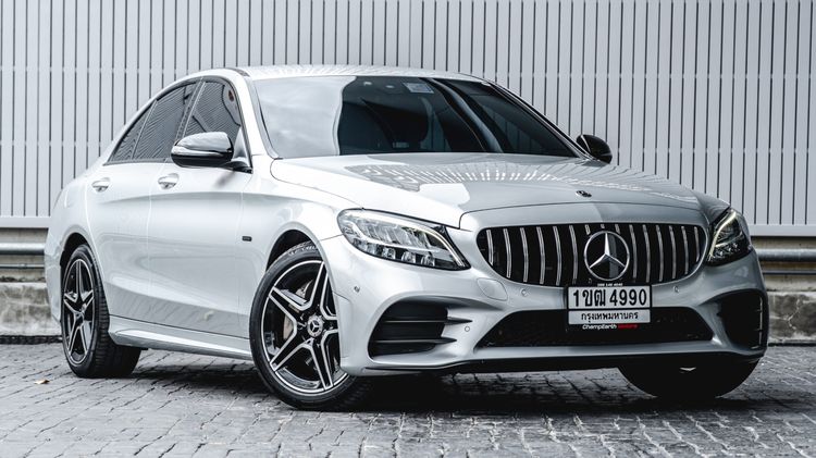 รถ Mercedes-Benz C-Class C300 สี บรอนซ์เงิน