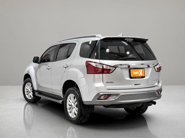 Isuzu MU-X 2018 3.0 Utility-car ดีเซล ไม่ติดแก๊ส เกียร์อัตโนมัติ บรอนซ์เงิน รูปที่ 4