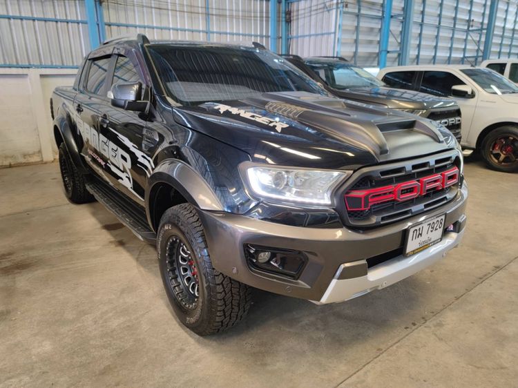 Ford Ranger 2018 2.0 Bi-Turbo 4WD Wildtrak Pickup ดีเซล ไม่ติดแก๊ส เกียร์อัตโนมัติ ดำ รูปที่ 2