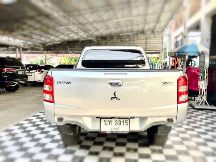 Mitsubishi Triton 2018 2.5 GL Pickup ดีเซล ไม่ติดแก๊ส เกียร์ธรรมดา เทา รูปที่ 4