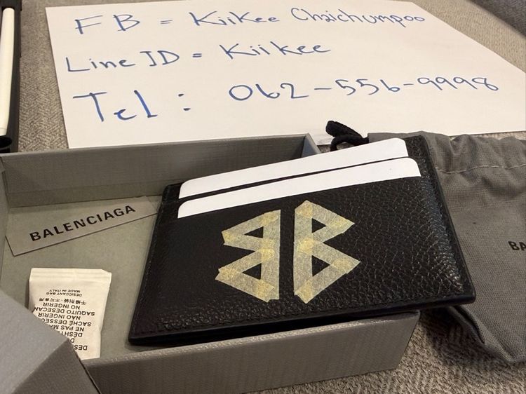 กระเป๋าใส่การ์ด BALENCIAGA รูปที่ 2