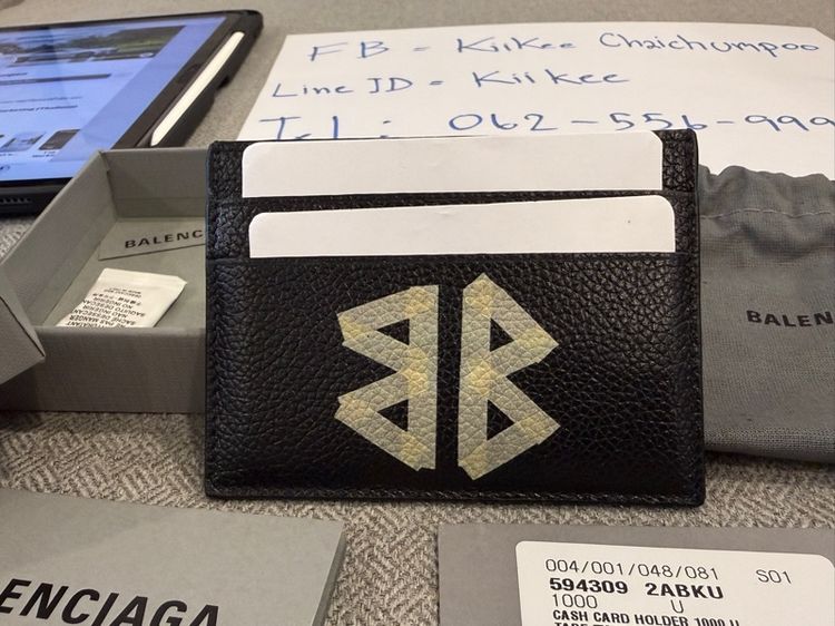 กระเป๋าใส่การ์ด BALENCIAGA