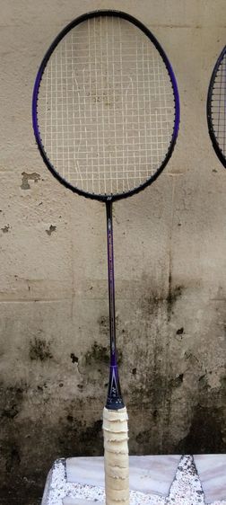 ไม้แบดมินตัน yonex มือสอง น้ำหนักเบาราคาคู่ละ 1,250 บาท ต้องขึงเอ็นใหม่ถึงจะดีครับ นัดรับนนทบุรี สนใจโทร 062-595 0954 รูปที่ 7