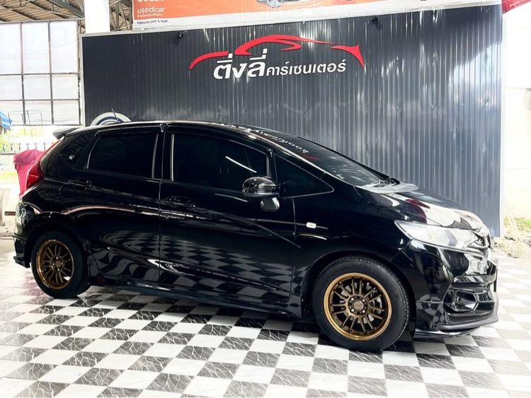 Honda Jazz 2019 1.5 V+ Sedan เบนซิน ไม่ติดแก๊ส เกียร์อัตโนมัติ ดำ รูปที่ 3