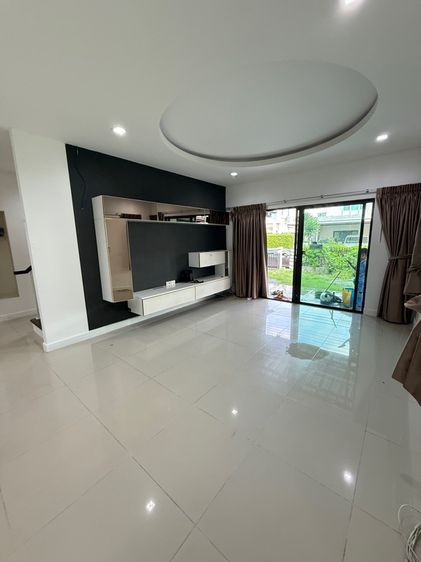 Sansiri มีบางส่วน 2015 ใช่ บ้านเช่า รูปที่ 3