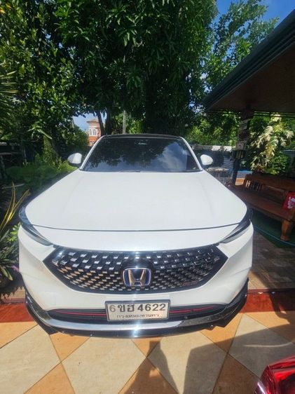 รถ Honda HR-V 1.5 e:HEV RS สี ขาว
