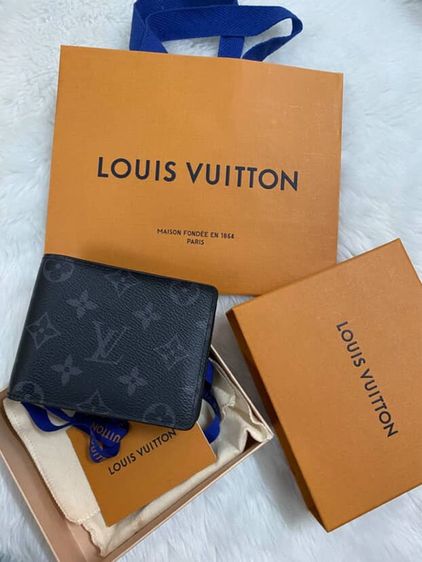 Louis Vuitton Multiple wallet  ของแท้💯  รูปที่ 2