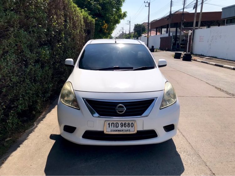 Nissan Almera 2013 1.2 E Sedan เบนซิน ไม่ติดแก๊ส เกียร์อัตโนมัติ ขาว รูปที่ 2