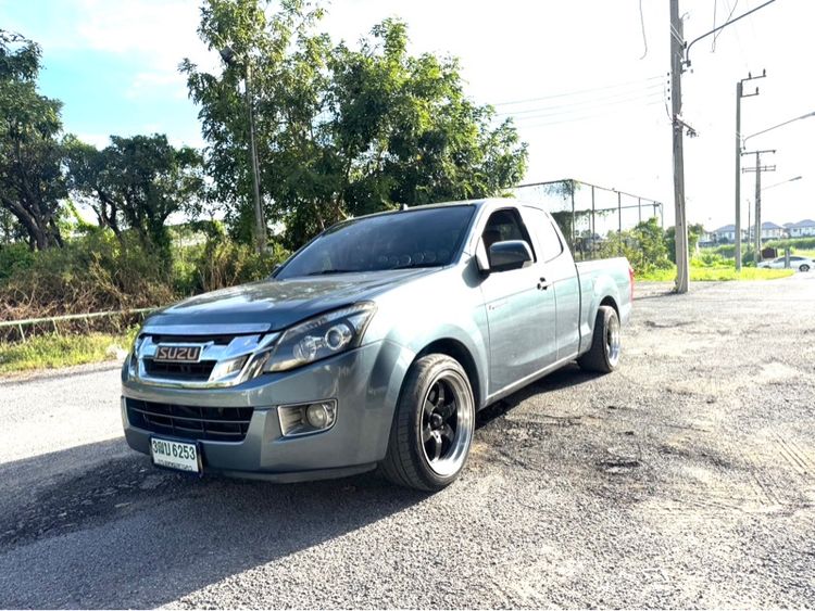 รถ Isuzu D-MAX 2.5 S สี เทา