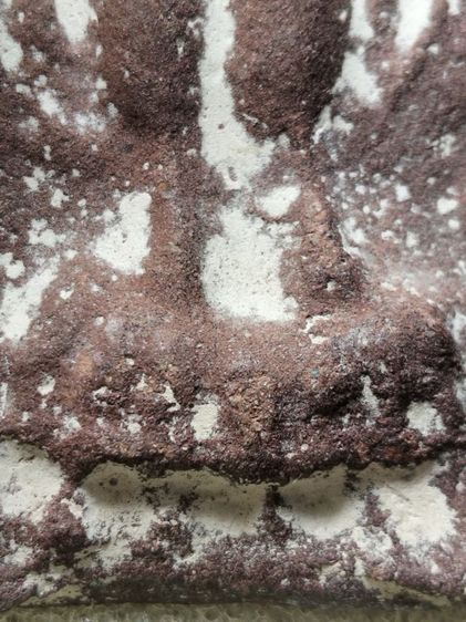 พระกรุนาดูนพร้อมที่ตั้งสภาพหิ้งเลยครับ รูปที่ 14