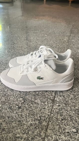 รองเท้า