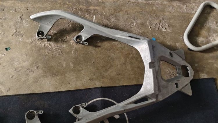 แร็คท้ายรถมอเตอร์ไซค์ x max