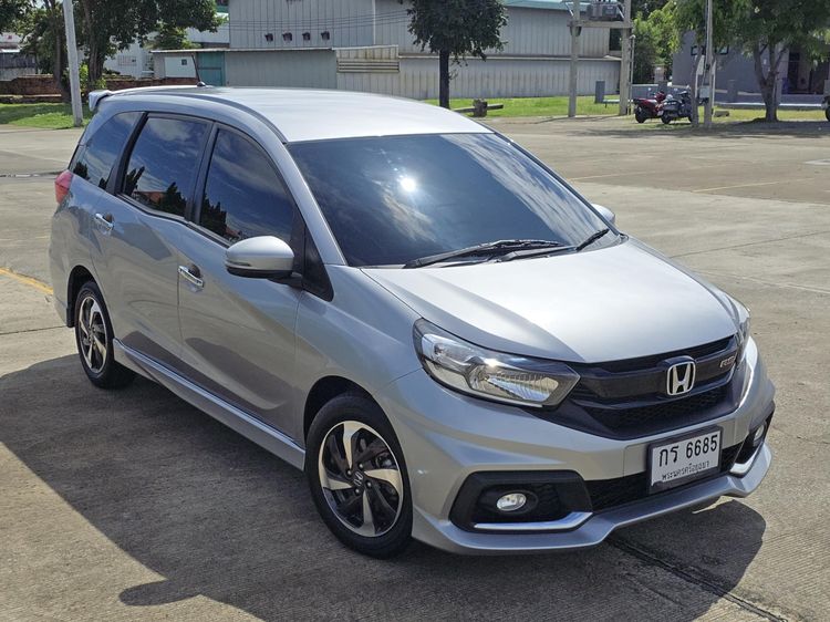 รถ Honda Mobilio 1.5 RS สี บรอนซ์เงิน