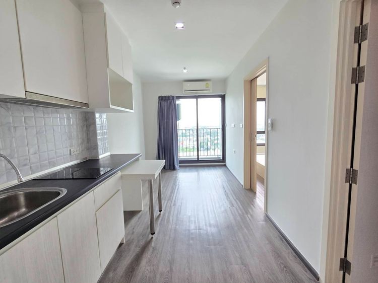 ขายคอนโด Rich Park  Triple Station ชั้น 30 ใกล้ MRT หัวหมาก ราคา 2.69 ล้าน