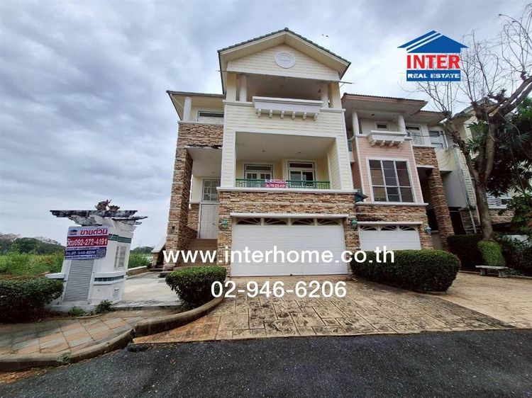 ทาวน์โฮม 3 ชั้น 68.3 ตร.ว. หมู่บ้านเลควูด ใกล้สนามกอล์ฟเลควูดด ถนนบางนา-ตราด บางพลี สมุทรปราการ