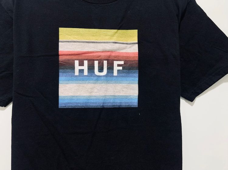 เสื้อยืด HUF แท้ 💯 size M ขนาด อก 20.5 ยาว 27 นิ้ว สภาพดีมาก สีดำเข้ม ลายสวย เนื้อผ้าดีมาก หายากน่าสะสมครับ รูปที่ 2