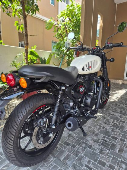 Royal Enfield Hunter 350 รูปที่ 5