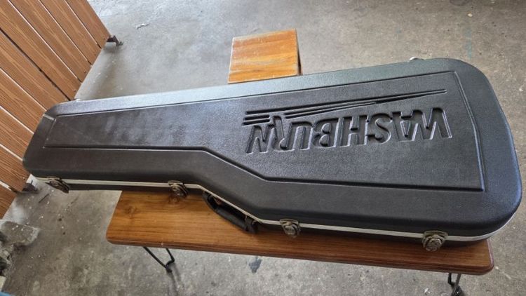 🔥🔥🔥กีตาร์ Washburn N4 🔥🔥สภาพใช้งานมีรอย มีตำหนิตามรูป 
ตรงคอต่อปากฉลามไม่เรียบ เคสเก่า สภาพและอุปกรณ์ตามรูป   รูปที่ 9
