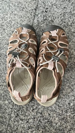 รองเท้า รูปที่ 2