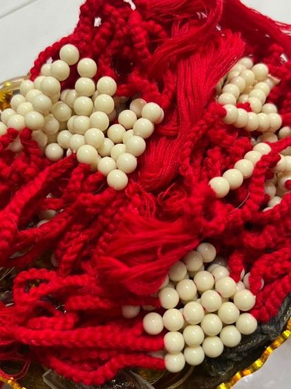 ด้ายแดงมงคล เครื่องราง เสริมดวง ของขลัง ของมงคล เสริมโชค ค้าขาย แคล้วคลาด สุดปัง