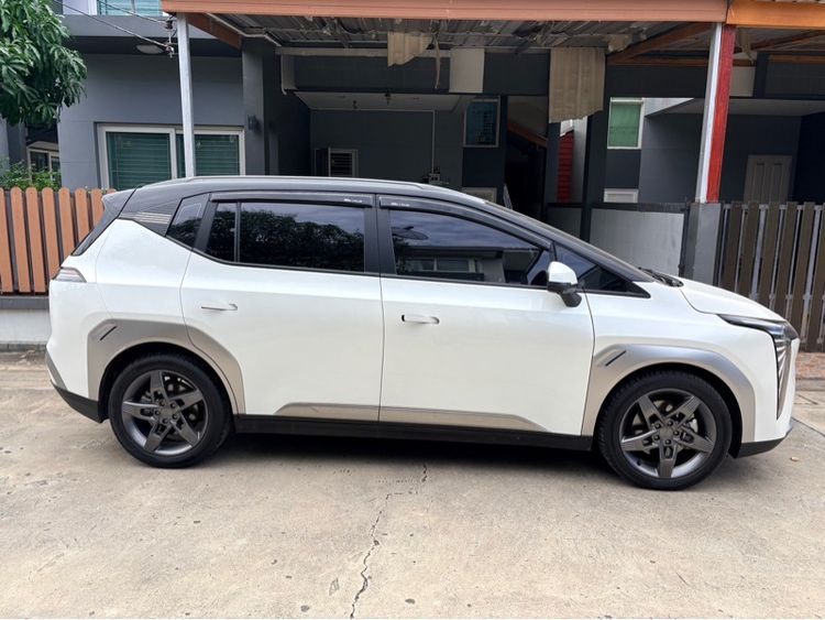 GMC รุ่นอื่นๆ 2024 Utility-car ไฟฟ้า เกียร์อัตโนมัติ ขาว รูปที่ 3