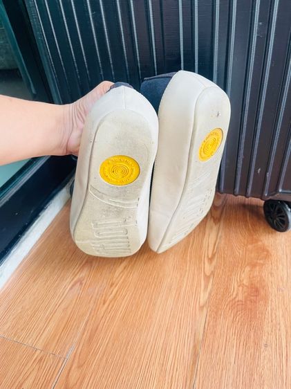 รองเท้า รูปที่ 4