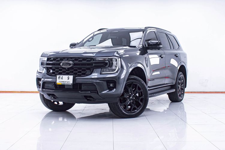รถ Ford Everest 2.0 Bi-Turbo Titanium+ สี เทา