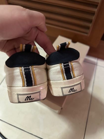 รองเท้าslip on Mc สีครีม รูปที่ 3