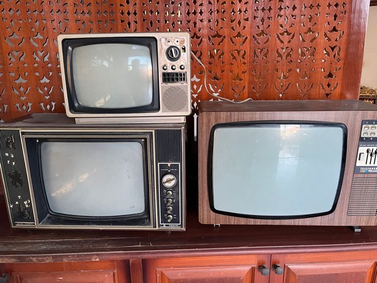 เครื่ิงใช้ไฟฟ้าทีวีเก่า