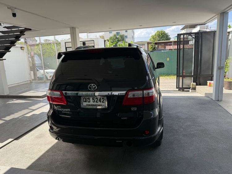 Toyota Fortuner 2008 3.0 V 4WD Utility-car ดีเซล ไม่ติดแก๊ส เกียร์อัตโนมัติ ดำ รูปที่ 3