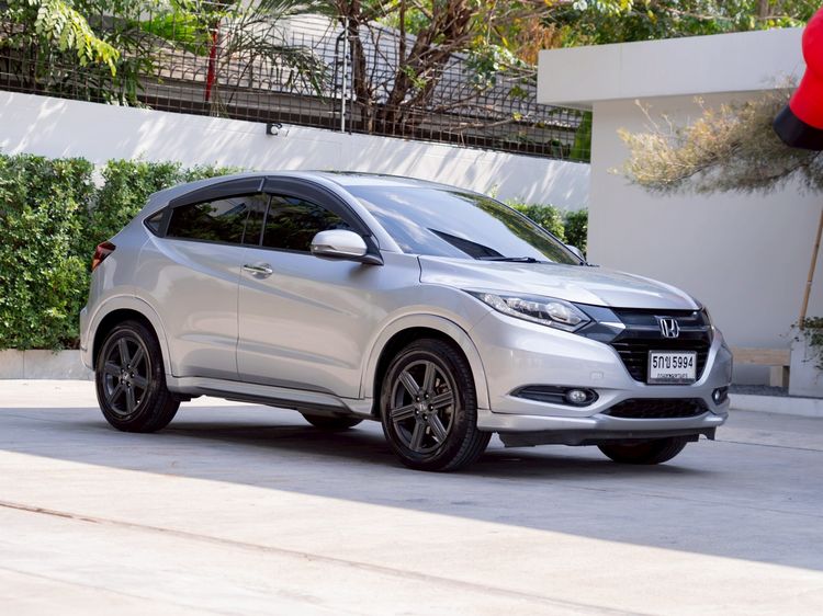 Honda HR-V 2016 1.8 EL Utility-car เบนซิน ไม่ติดแก๊ส เกียร์อัตโนมัติ บรอนซ์เงิน