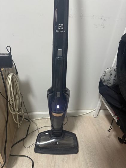 เครื่องดูดฝุ่นไร้สาย electrolux