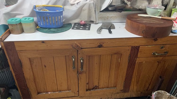 เคาน์เตอร์ไม้ขายของ